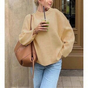 Women’s Pullover Sweater